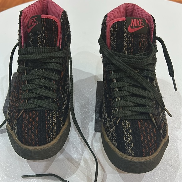 Nike Retro Blazer shoes - Picture 5 of 9